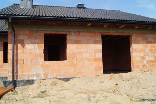 Zdjęcie nr 1. Do sprzedania nowy dom 2019r,parterowy  do  wykończenia położony w Będzinie Łagiszy.